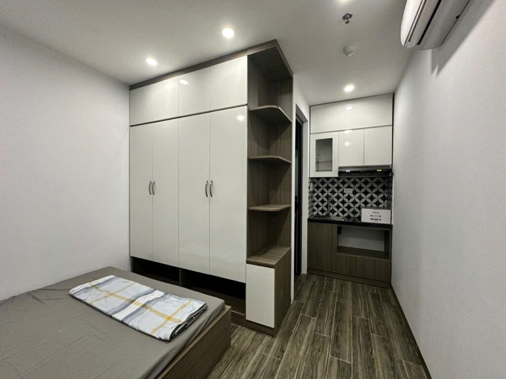 tu-quan-ao-go-mdf-phu-melamine-chong-tray-xuoc